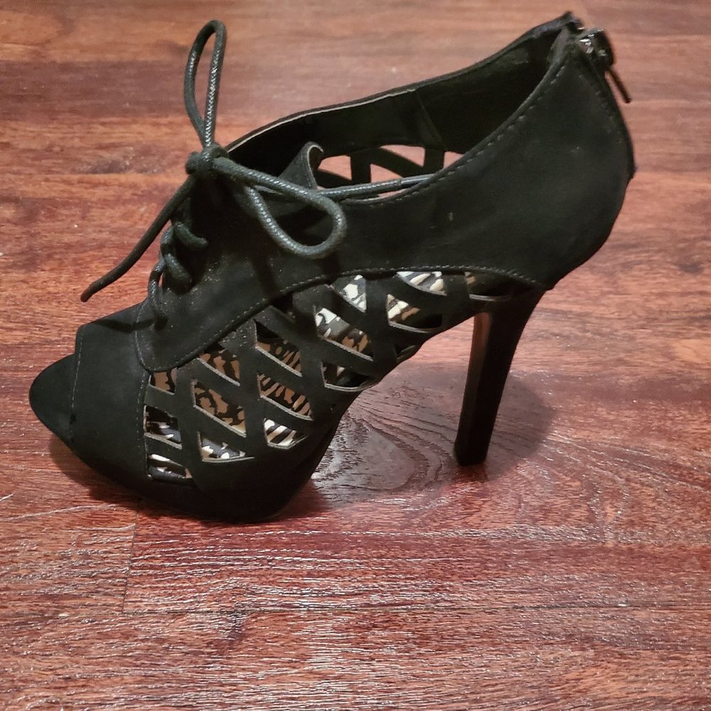 Vintage Stilettos Heels Size 9